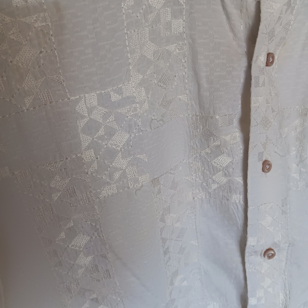 Robert Graham Pattern Shirt - Picture 3 of 7